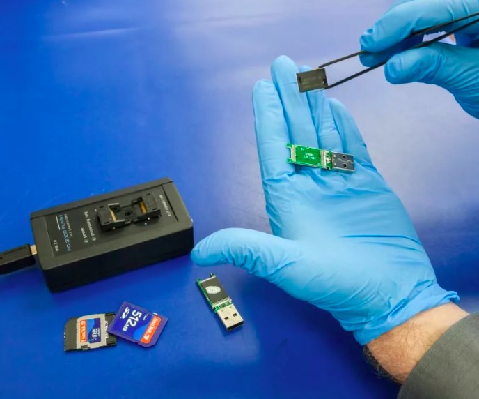 Восстановление данных с флешки в Островцах Восстановление информации с флешки в Островцах